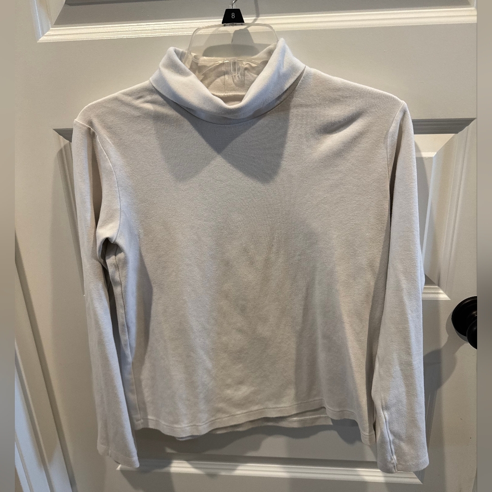Uniqlo White Cowl Neck Sweater Size S